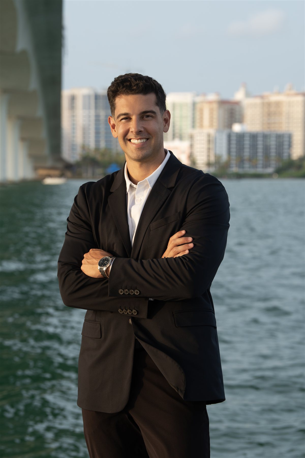 Nico Guillen, Compass real estate agent in Sarasota